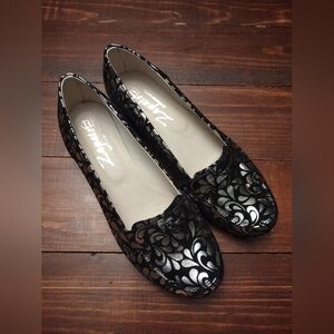 Zapato Folk Metallic Floral Paisley Wooden Heel Handmade Shoes